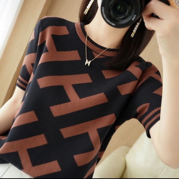 Hermes sweater